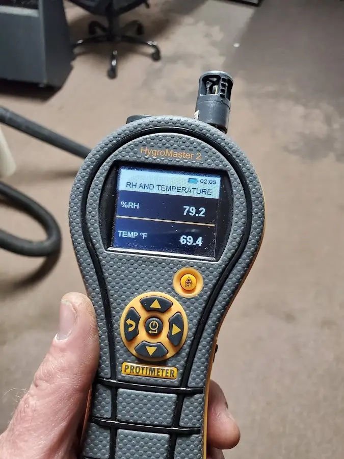 Moisture meter humidity assessment for Mold Remediation & Removal in East Pasadena